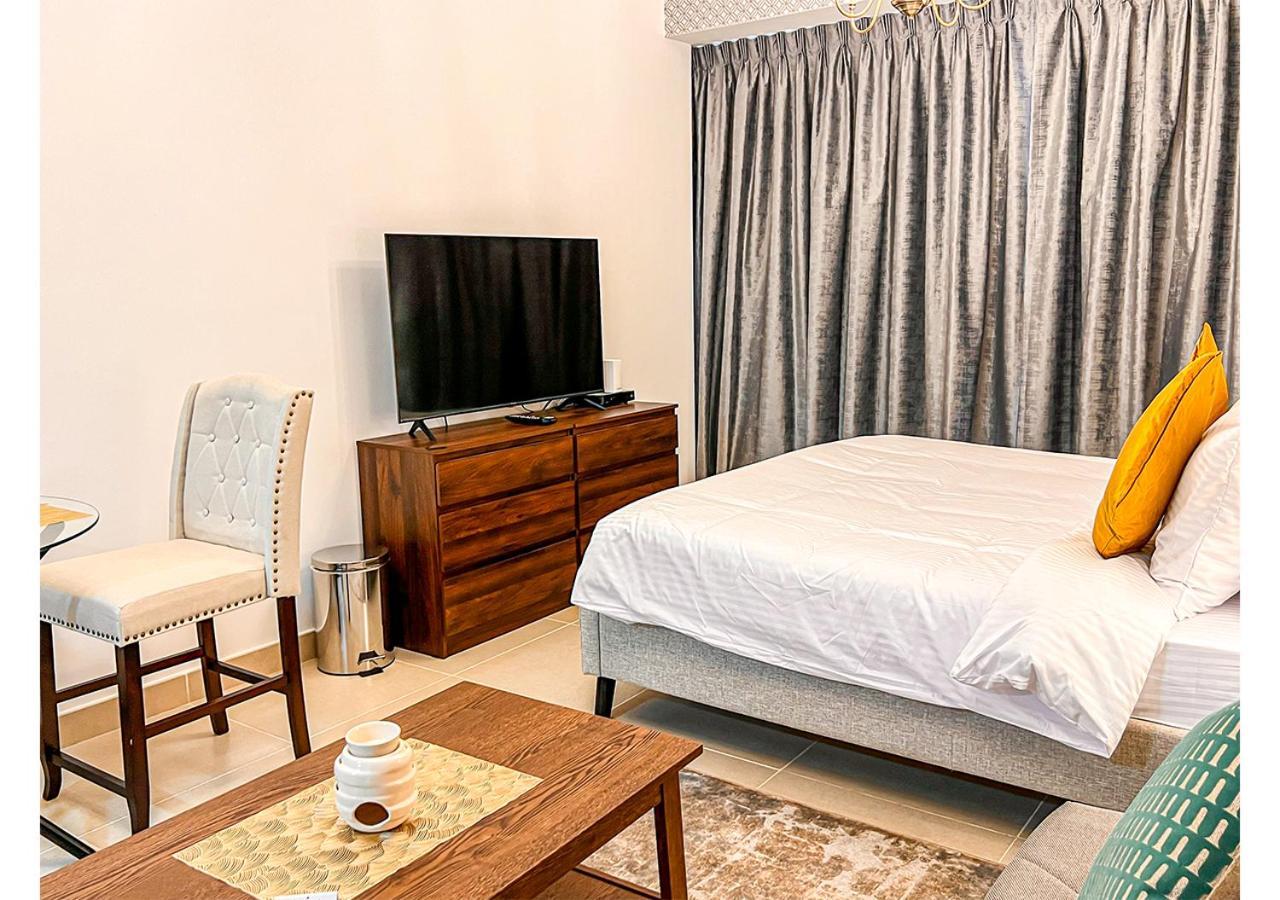 Cosmos Living Modern Studio Near Dubai Marina Ngoại thất bức ảnh