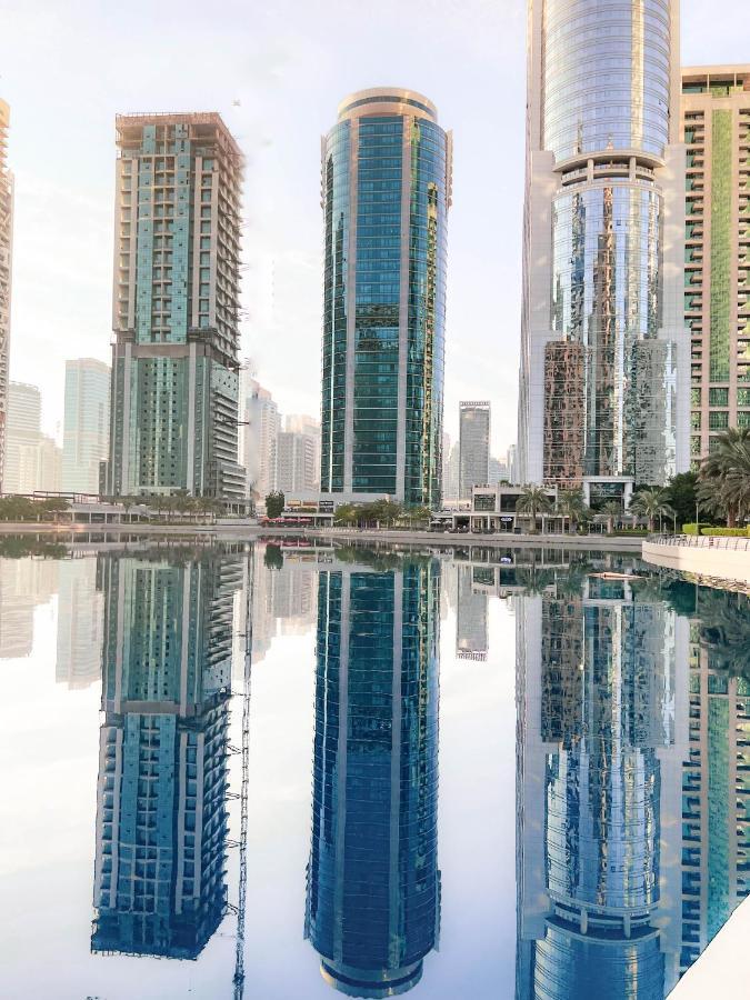 Cosmos Living Modern Studio Near Dubai Marina Ngoại thất bức ảnh
