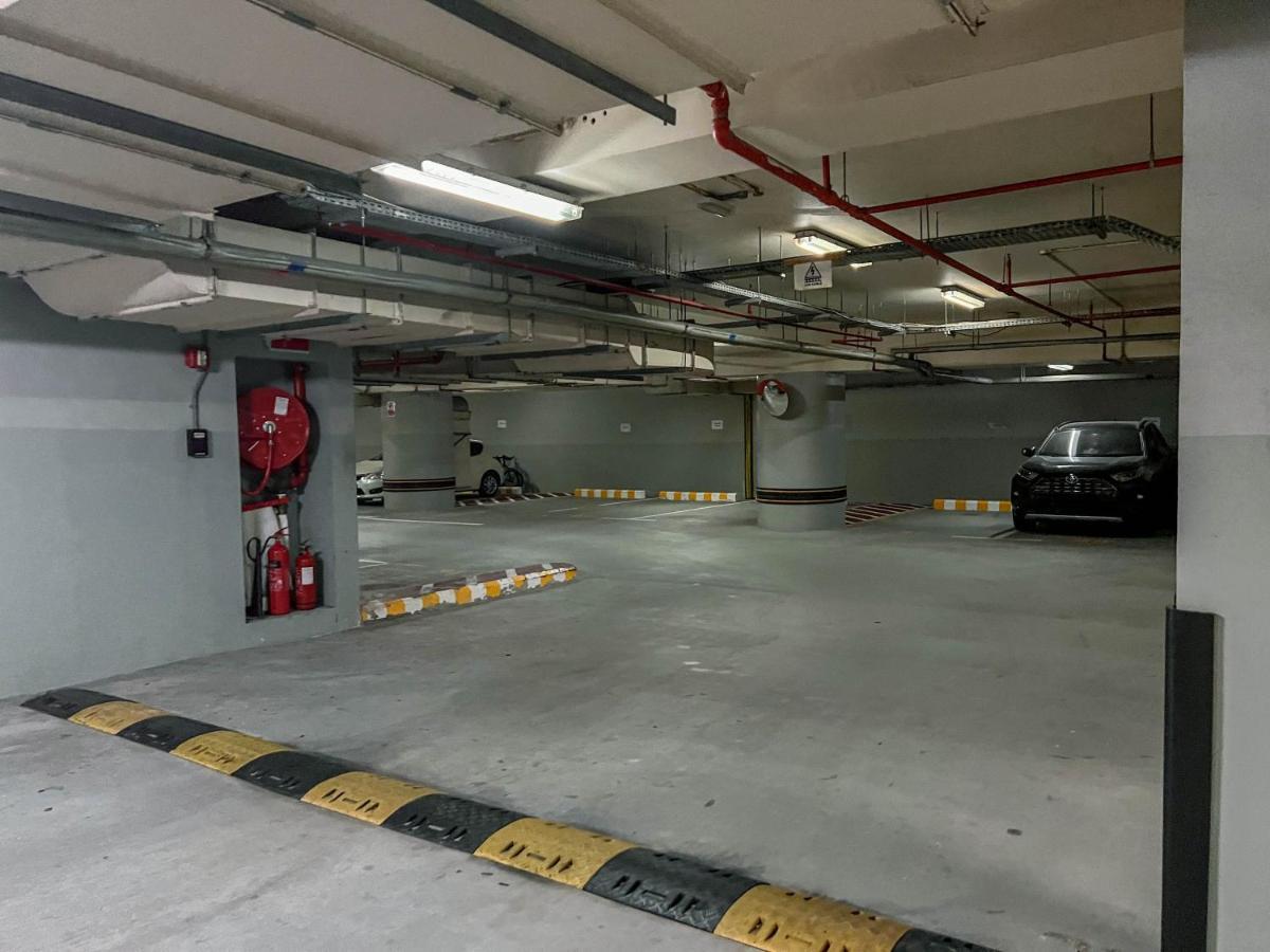 Cosmos Living Modern Studio Near Dubai Marina Ngoại thất bức ảnh