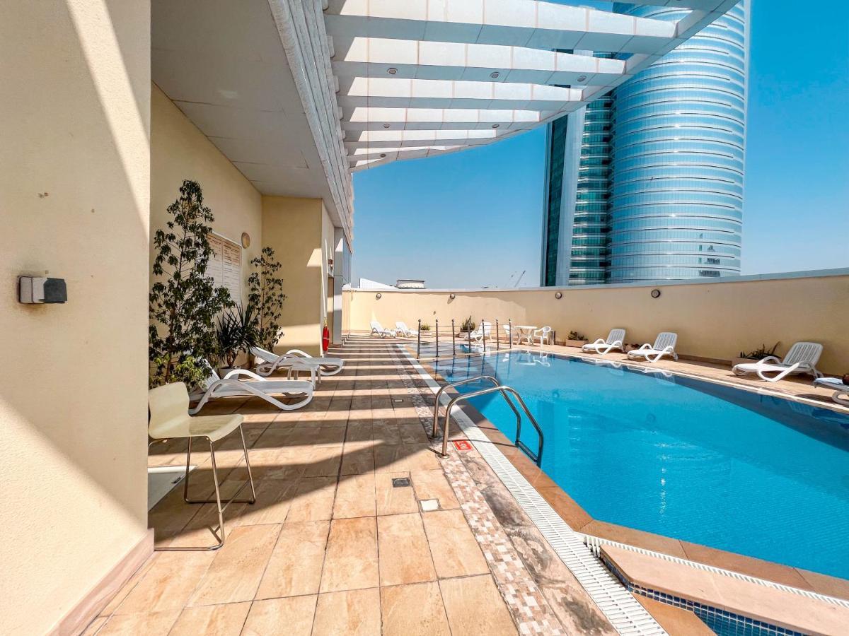 Cosmos Living Modern Studio Near Dubai Marina Ngoại thất bức ảnh